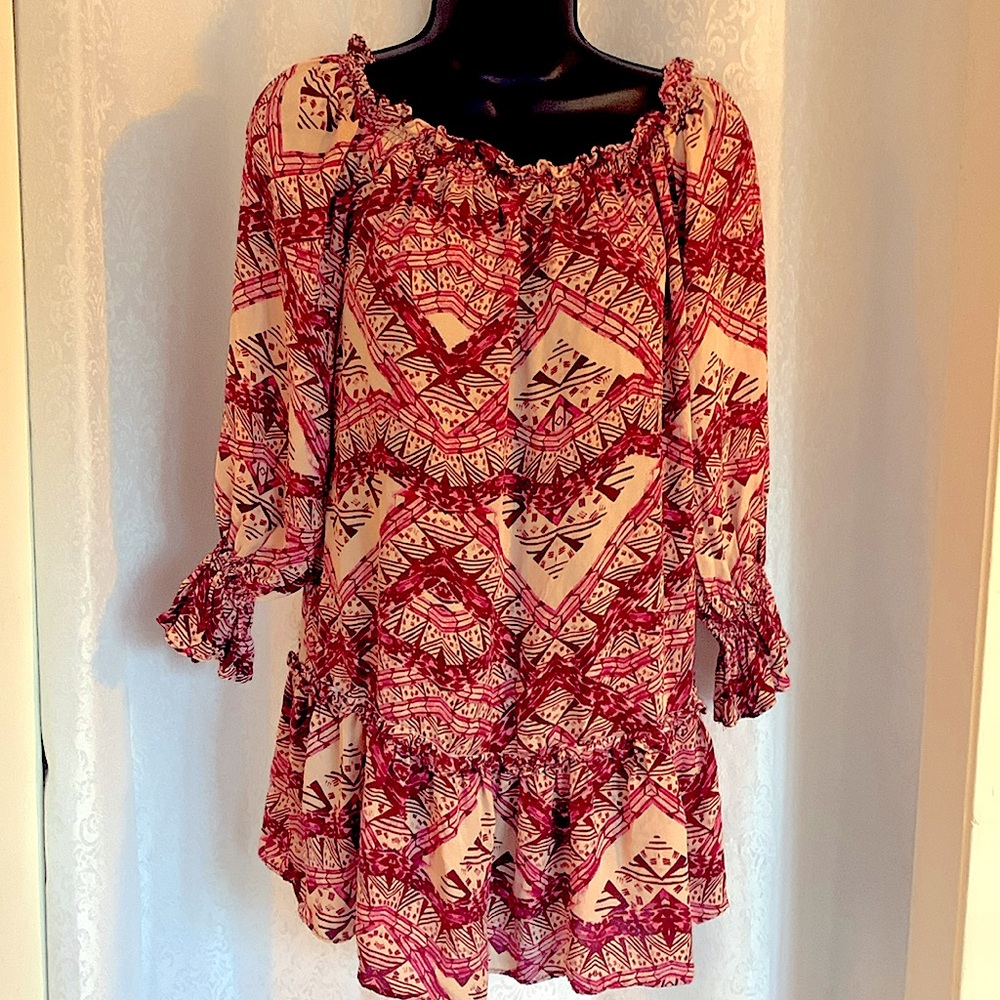 STONE COLD FOX SILK BLOUSE. Sz: S